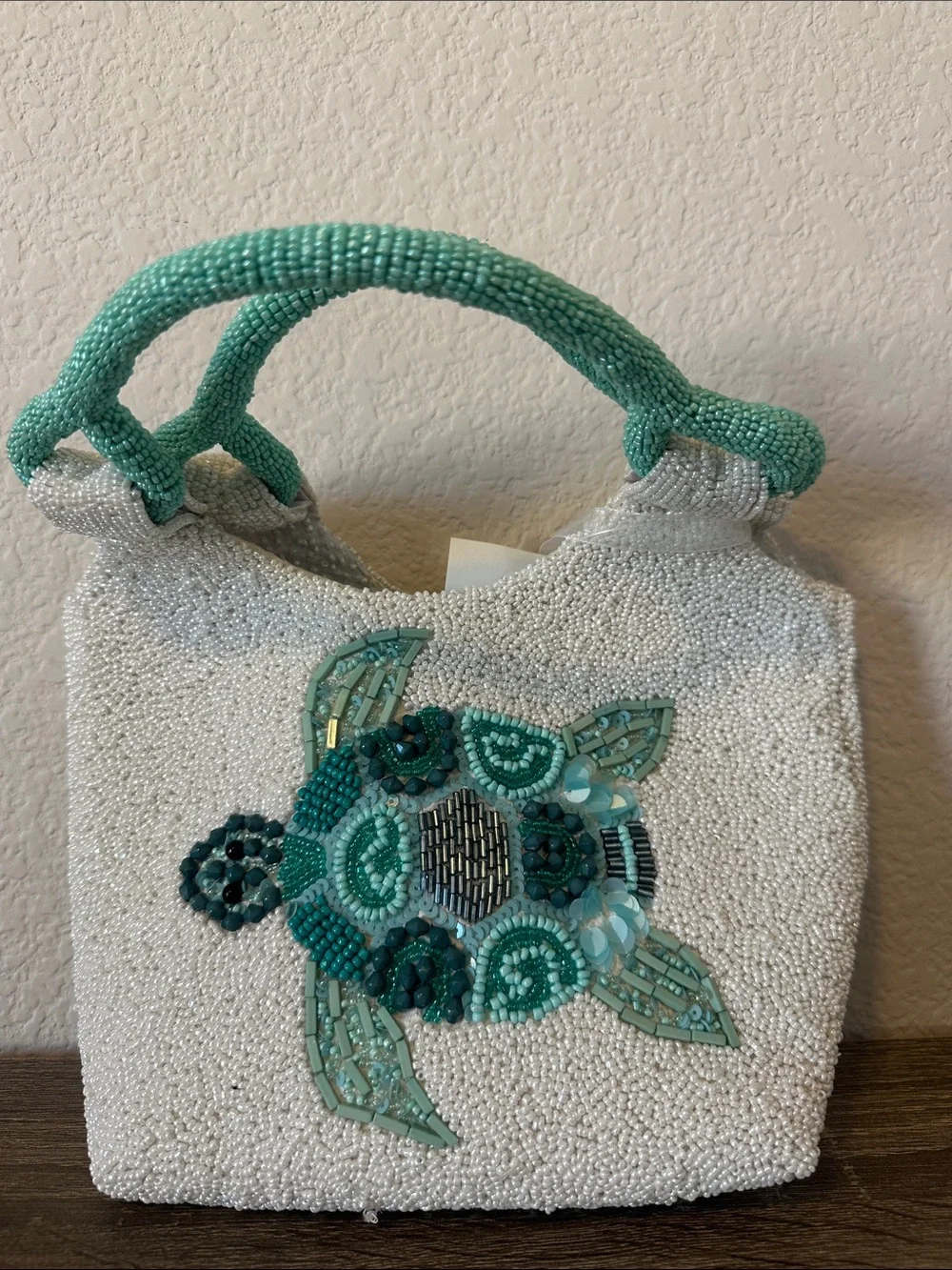 VIRAL TURTLE BEADED BAG - Picture 3 of 6